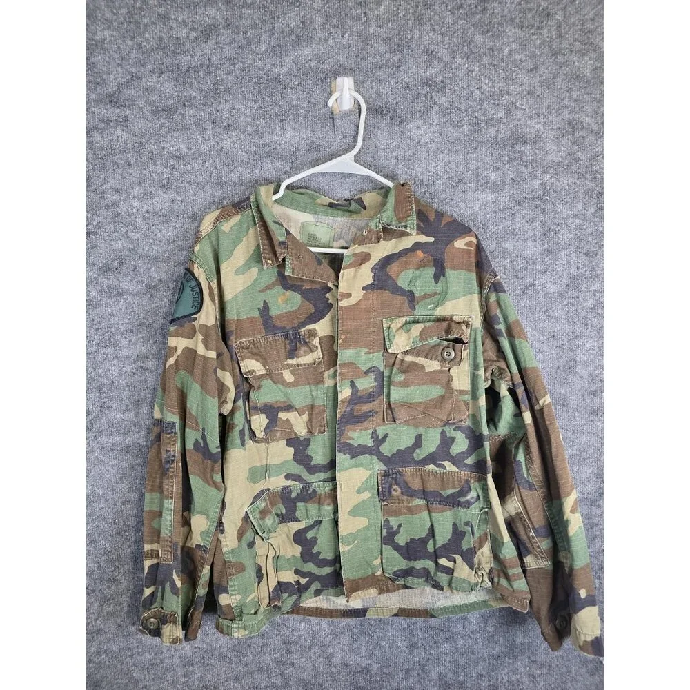 Vintage US Army Jacket Mens Medium Short Woodland Camo Military Coat 80s 90s - Picture 1 of 7